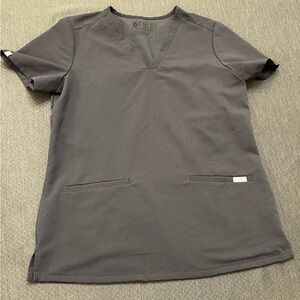 Figs 2 pocket scrub top. Size small